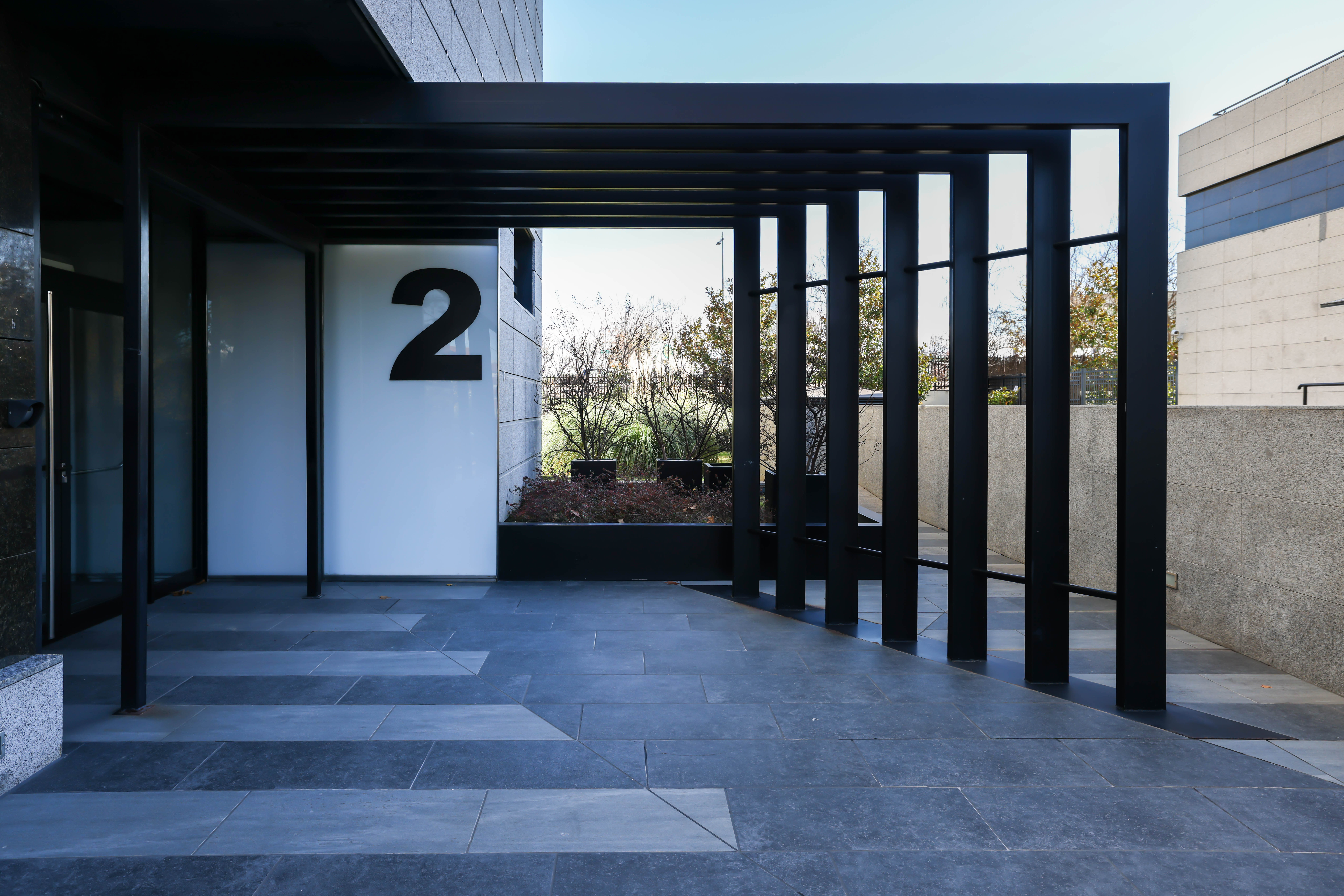 Poeta rafael morales, 2 5 Poeta rafael morales, 2 5